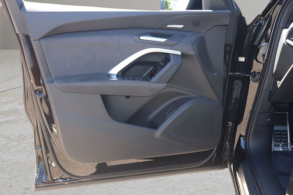 2026 Audi SQ5 Premium Plus quattro