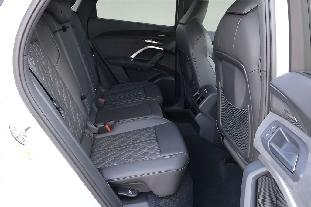 2026 Audi SQ5 Premium Plus quattro
