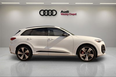 2026 Audi SQ5 Premium Plus quattro