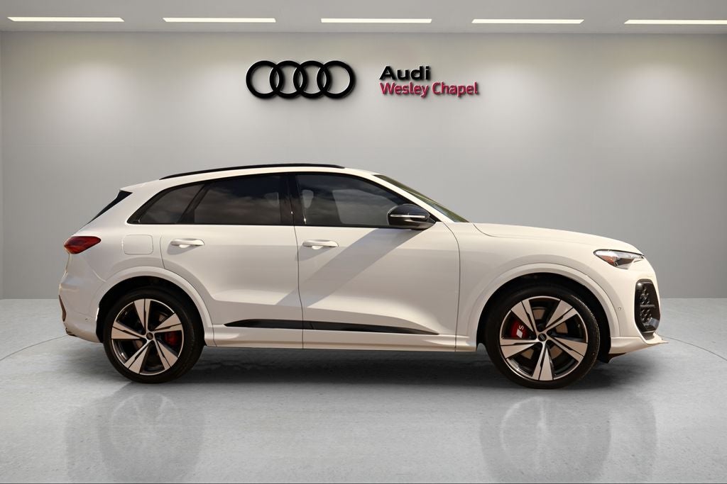 2026 Audi SQ5 Premium Plus quattro