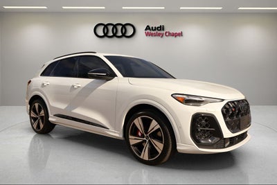 2026 Audi SQ5 Premium Plus quattro