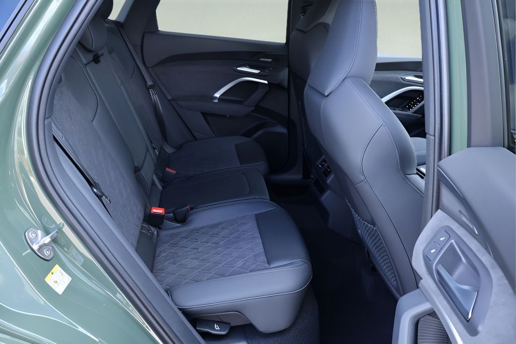 2026 Audi SQ5 Premium Plus quattro