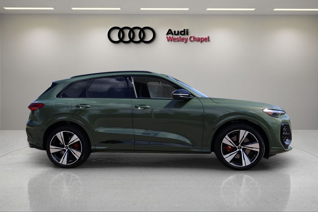 2026 Audi SQ5 Premium Plus quattro