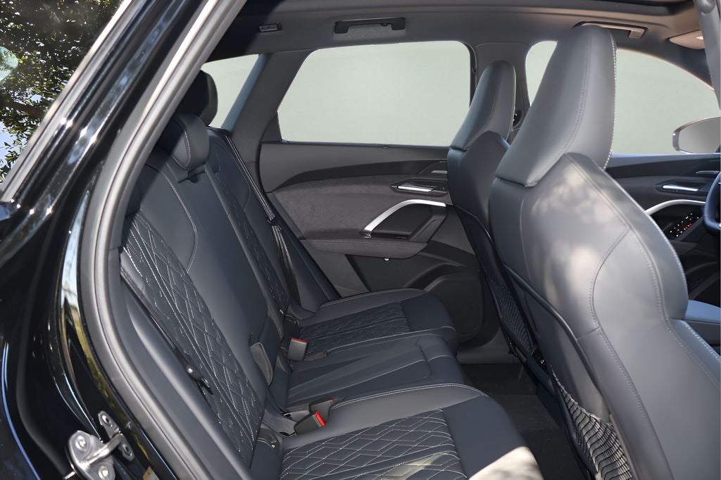 2026 Audi SQ5 Premium Plus quattro