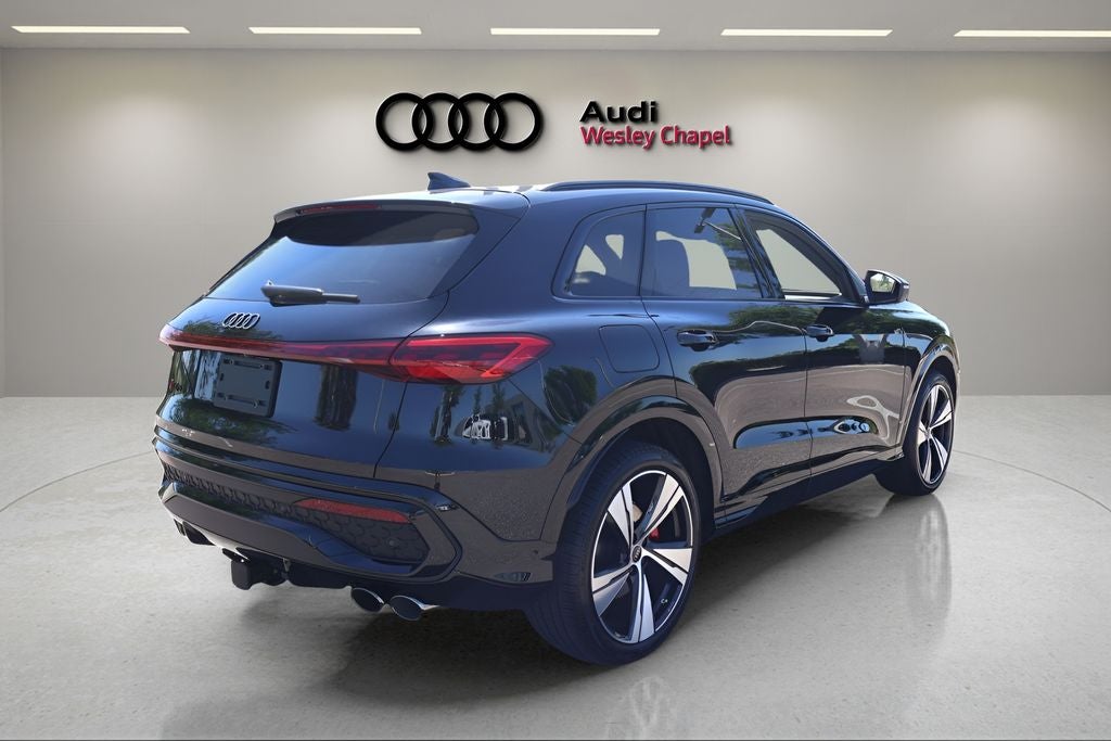 2026 Audi SQ5 Premium Plus quattro