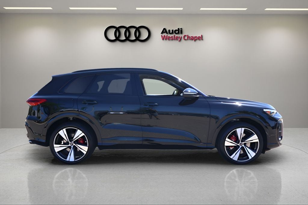 2026 Audi SQ5 Premium Plus quattro