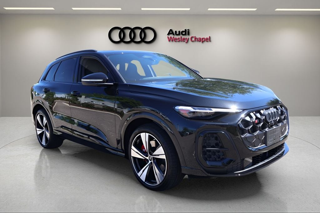2026 Audi SQ5 Premium Plus quattro