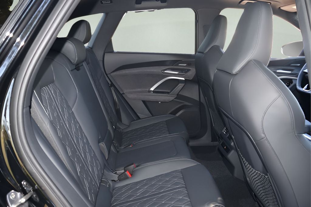 2026 Audi SQ5 Premium Plus quattro