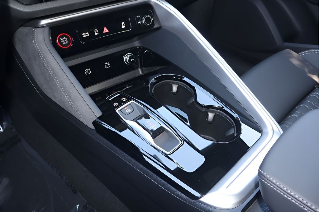 2026 Audi SQ5 Premium Plus quattro
