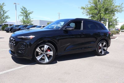 2026 Audi SQ5 Premium Plus quattro