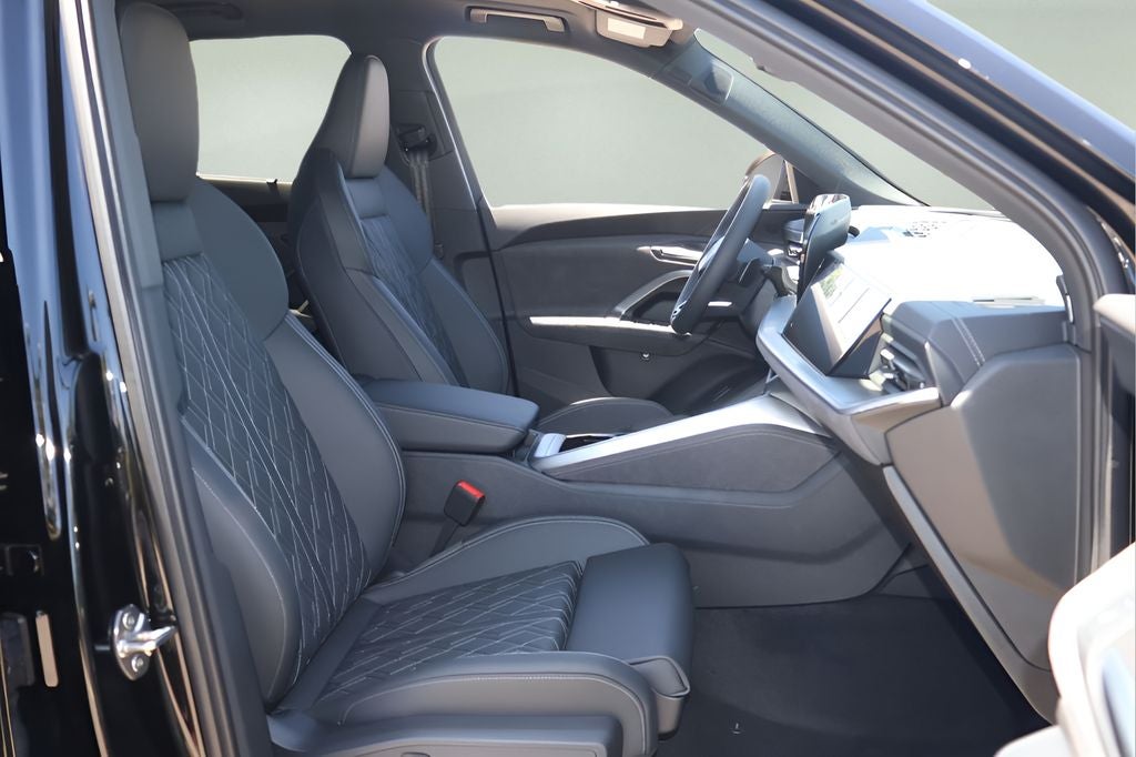 2026 Audi SQ5 Premium Plus quattro