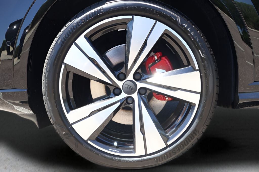 2026 Audi SQ5 Premium Plus quattro