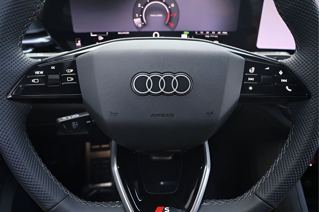 2026 Audi SQ5 Premium Plus quattro