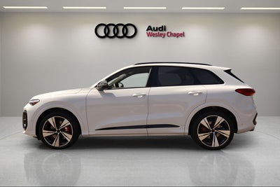 2026 Audi SQ5 Premium Plus quattro