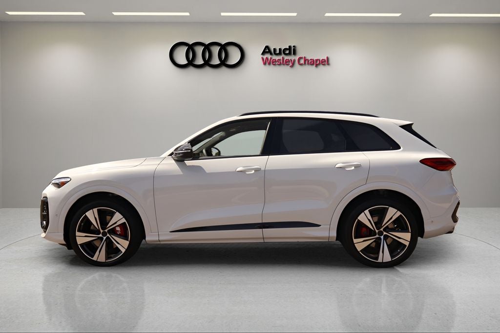 2026 Audi SQ5 Premium Plus quattro