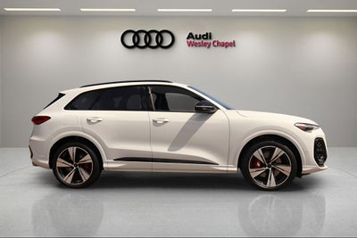 2026 Audi SQ5 Premium Plus quattro