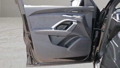 2026 Audi SQ5 Premium Plus quattro