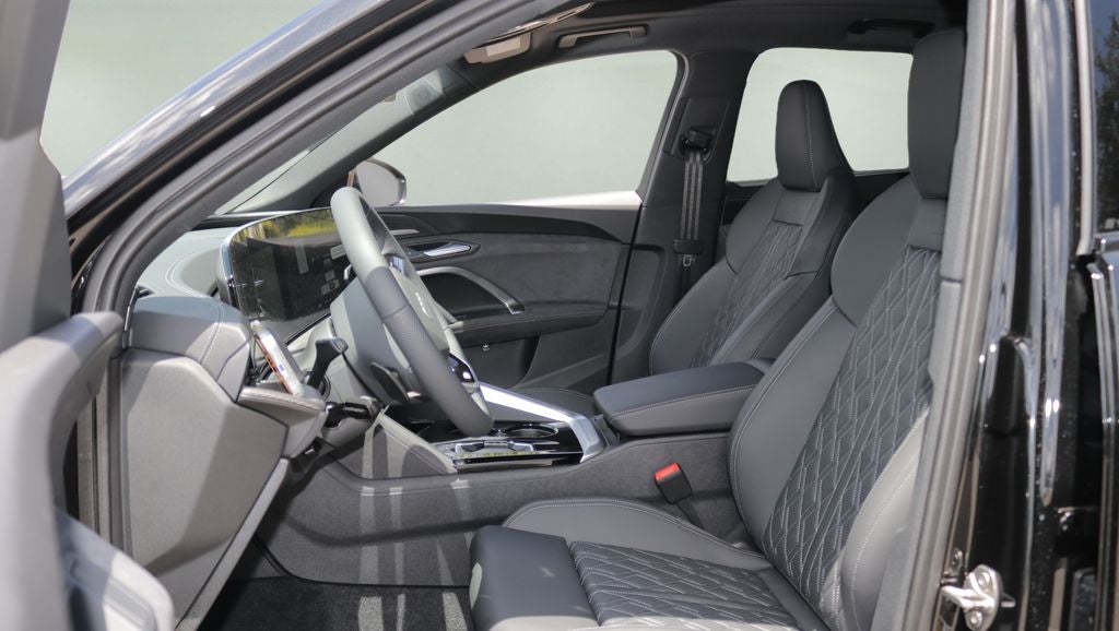 2026 Audi SQ5 Premium Plus quattro