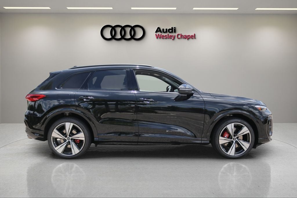 2026 Audi SQ5 Premium Plus quattro