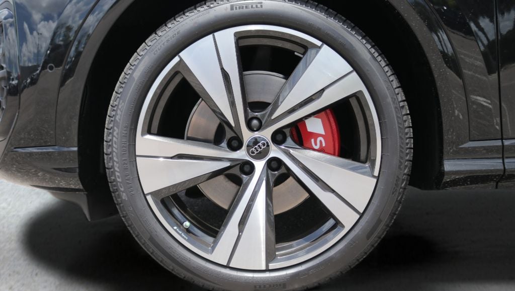 2026 Audi SQ5 Premium Plus quattro