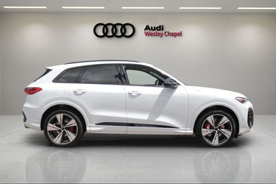 2026 Audi SQ5 Premium Plus quattro