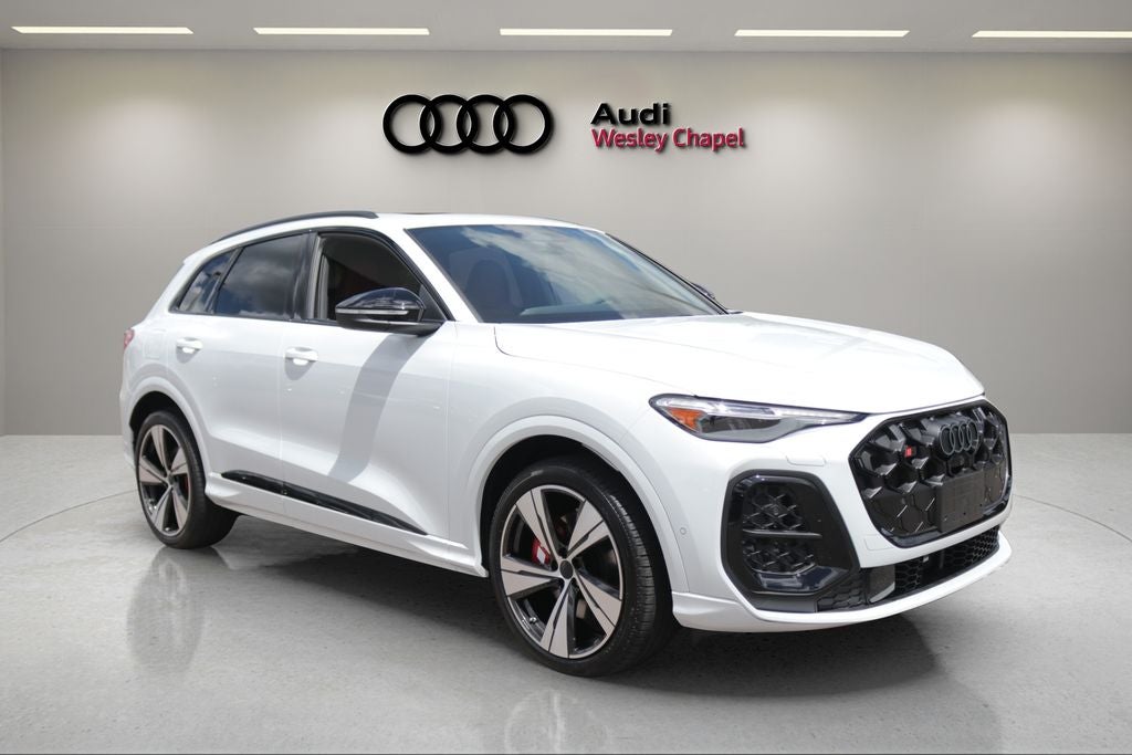 2026 Audi SQ5 Premium Plus quattro