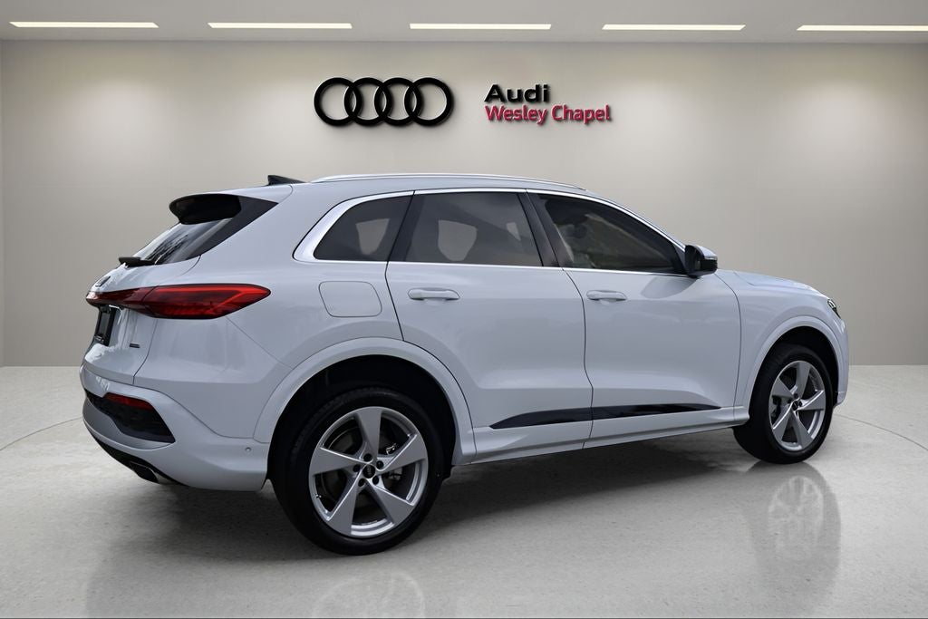 2026 Audi Q5 2.0T Premium Plus quattro