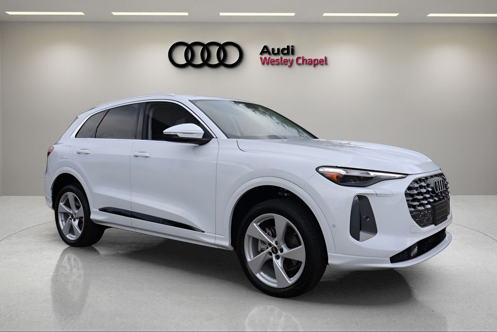 2026 Audi Q5 2.0T Premium Plus quattro