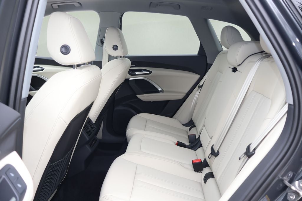 2026 Audi Q5 2.0T Premium Plus quattro