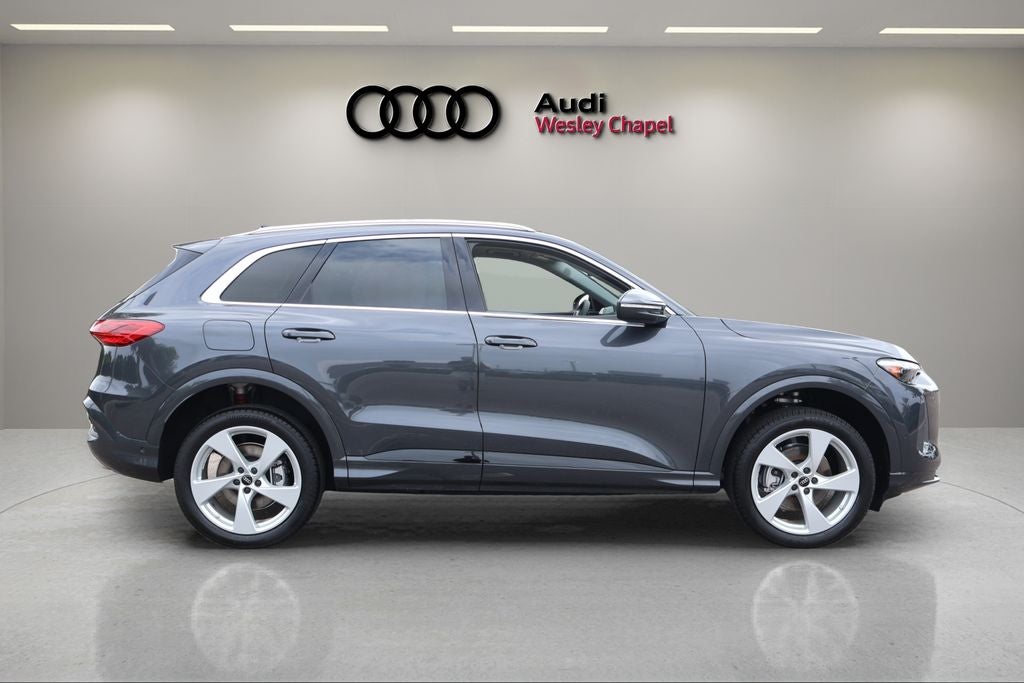 2026 Audi Q5 2.0T Premium Plus quattro