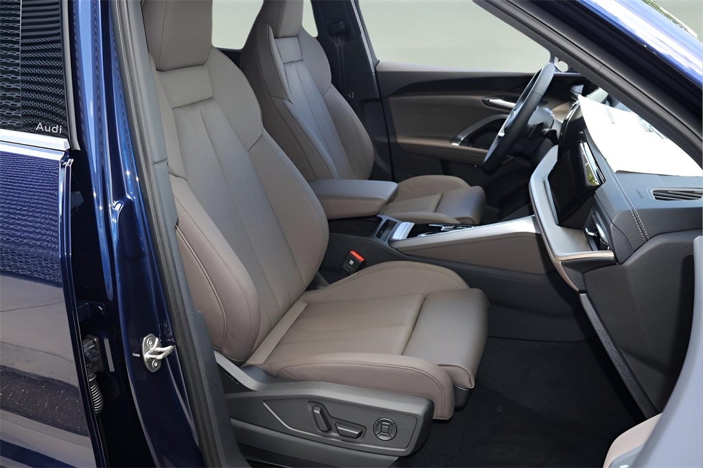 2025 Audi Q5 2.0T Premium Plus quattro