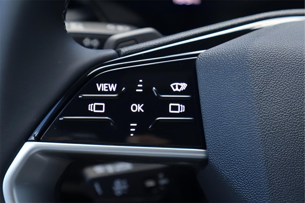 2025 Audi Q5 2.0T Premium Plus quattro