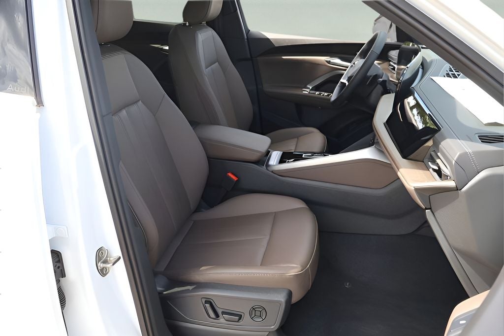 2026 Audi Q5 2.0T Premium Plus quattro