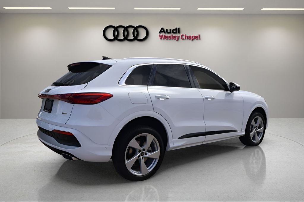 2026 Audi Q5 2.0T Premium Plus quattro