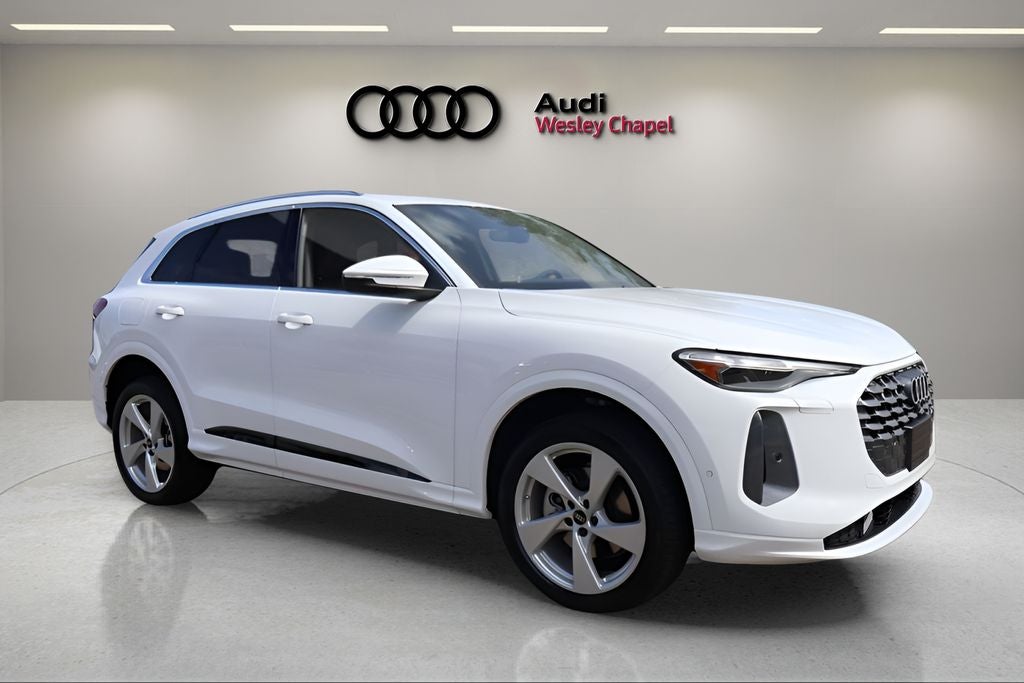 2026 Audi Q5 2.0T Premium Plus quattro