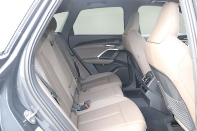2026 Audi Q5 2.0T Premium Plus quattro
