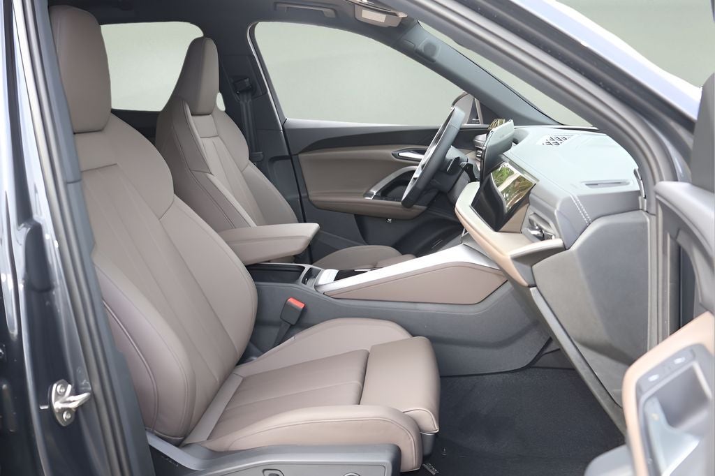 2026 Audi Q5 2.0T Premium Plus quattro