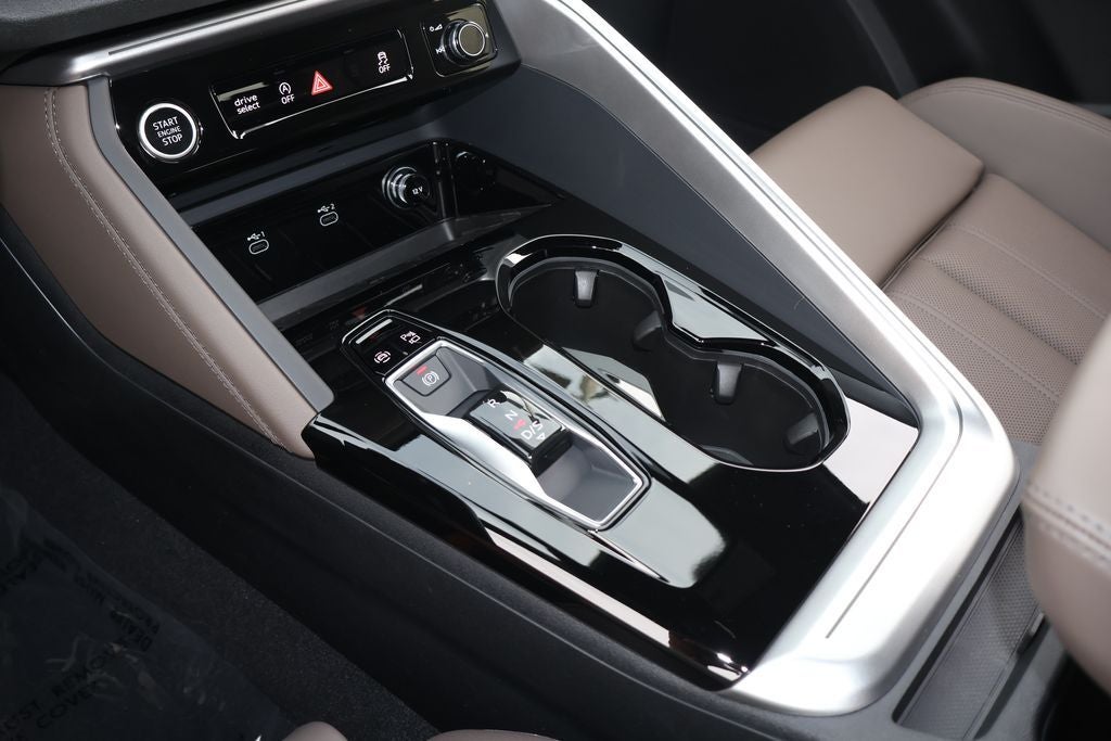 2026 Audi Q5 2.0T Premium Plus quattro