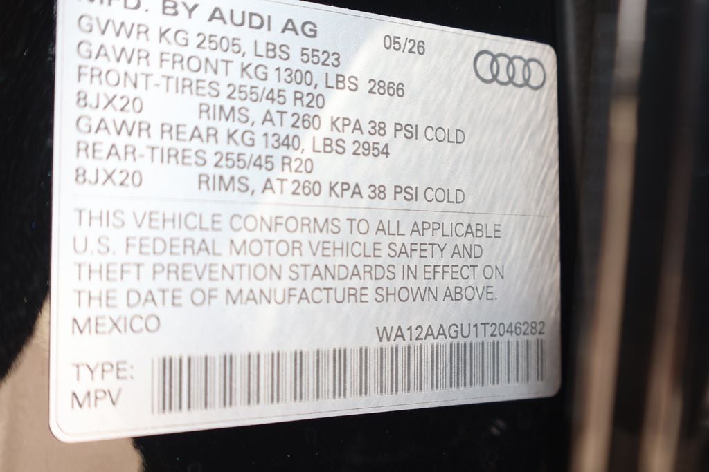 2026 Audi Q5 2.0T Premium Plus quattro