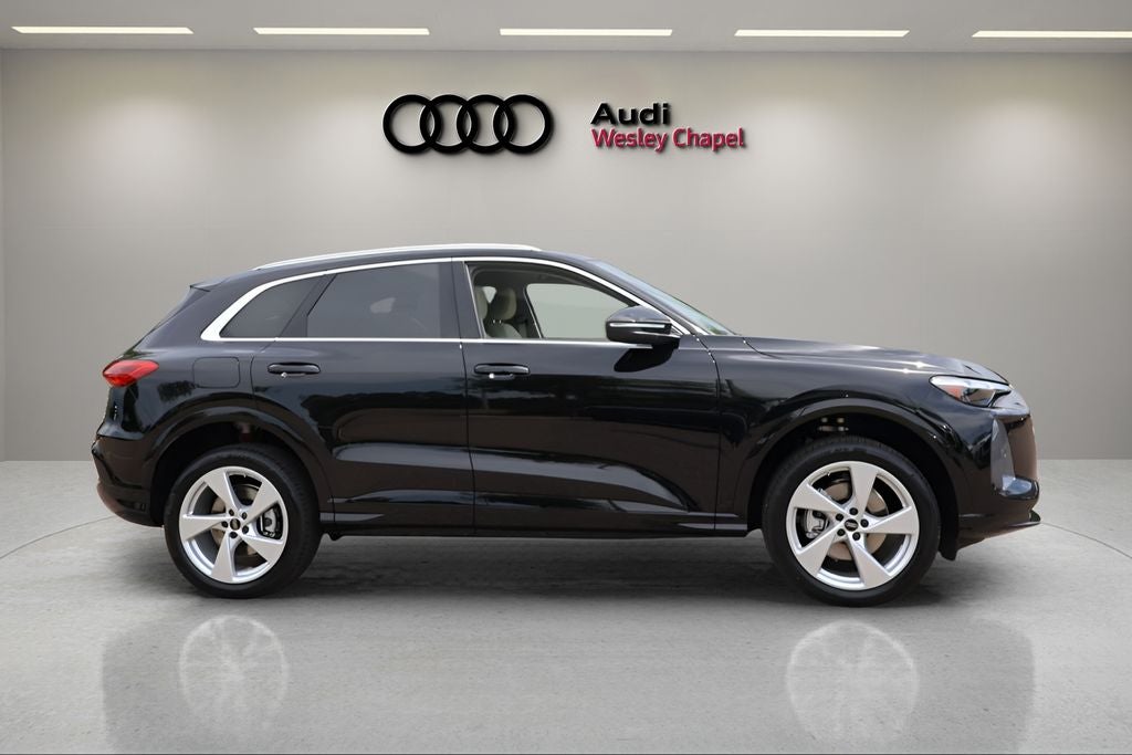 2026 Audi Q5 2.0T Premium Plus quattro