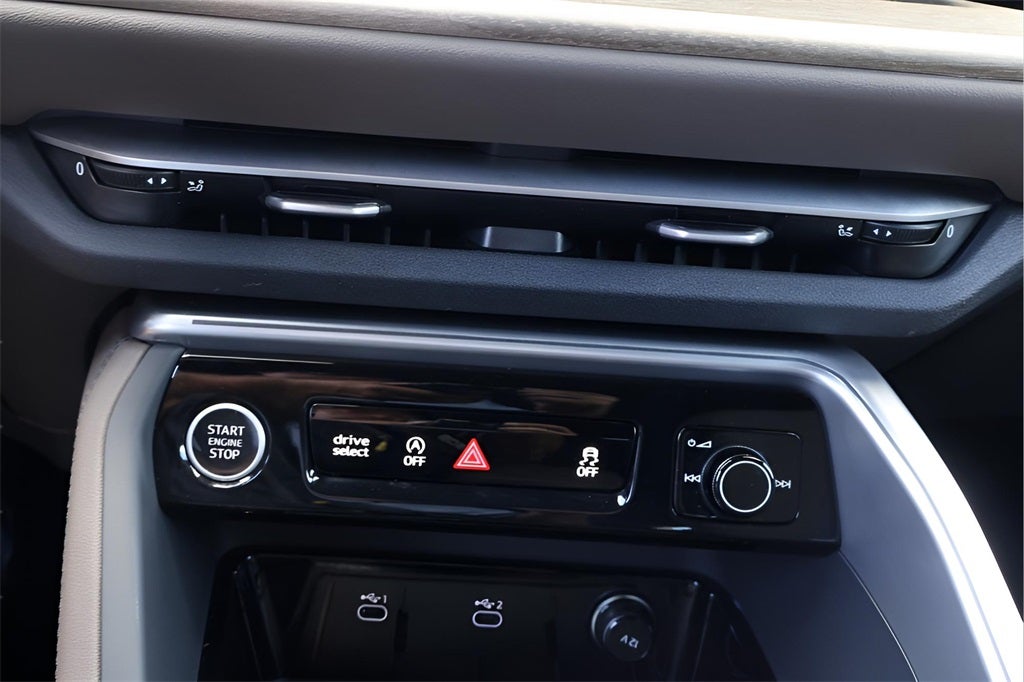 2025 Audi Q5 2.0T Premium Plus quattro