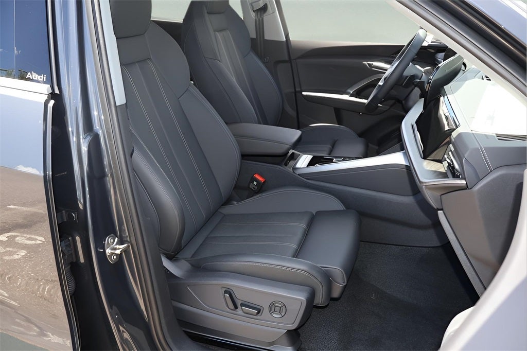 2025 Audi Q5 2.0T Premium Plus quattro