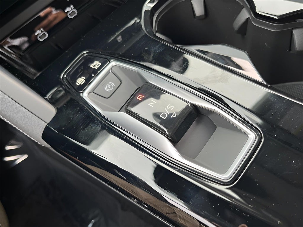 2025 Audi Q5 2.0T Premium Plus quattro