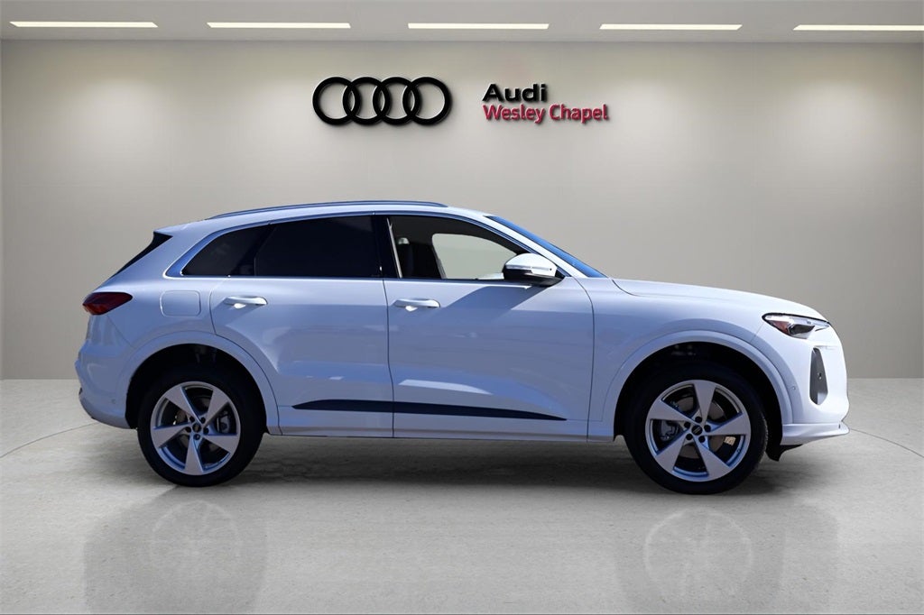 2025 Audi Q5 2.0T Premium Plus quattro