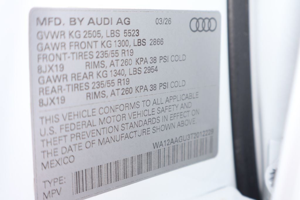 2026 Audi Q5 2.0T Premium Plus quattro