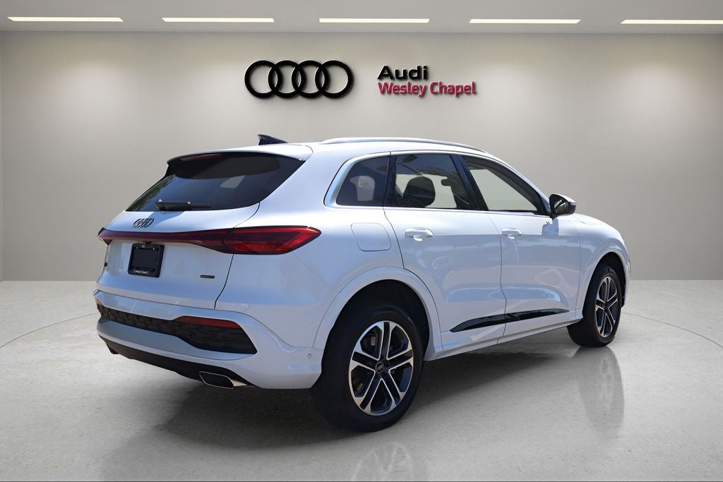 2026 Audi Q5 2.0T Premium Plus quattro