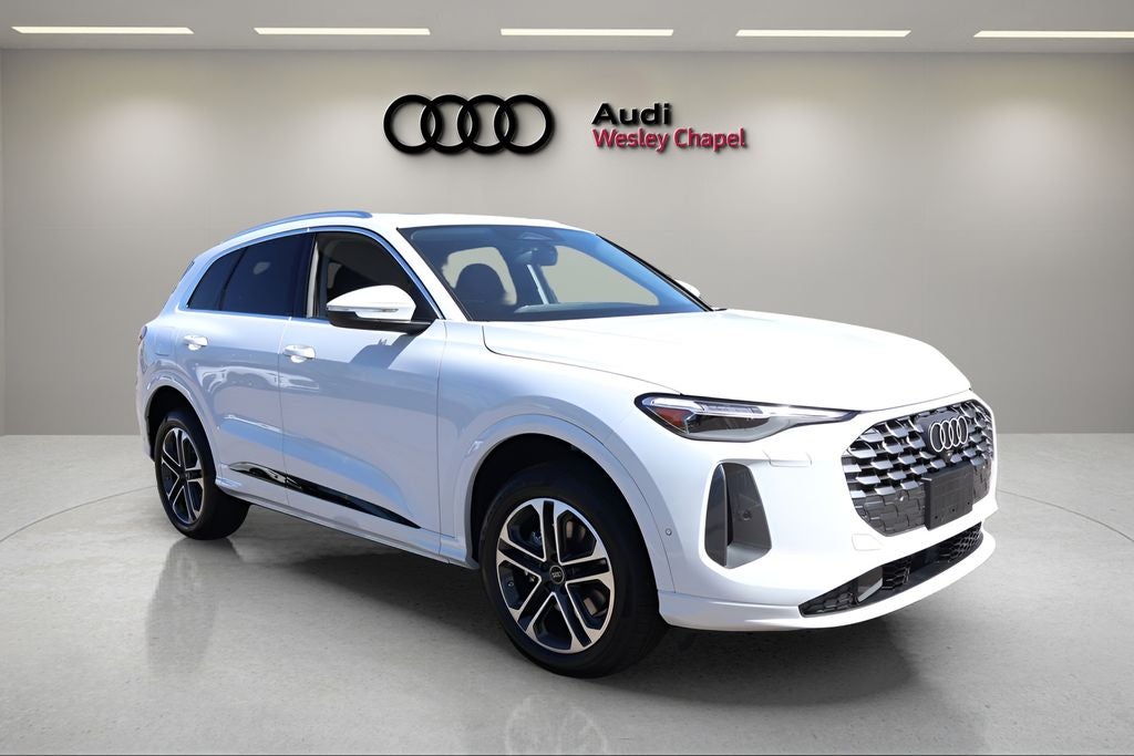 2026 Audi Q5 2.0T Premium Plus quattro