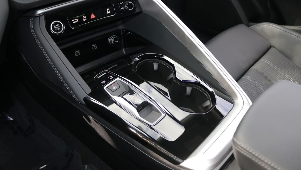2026 Audi Q5 2.0T Premium Plus quattro