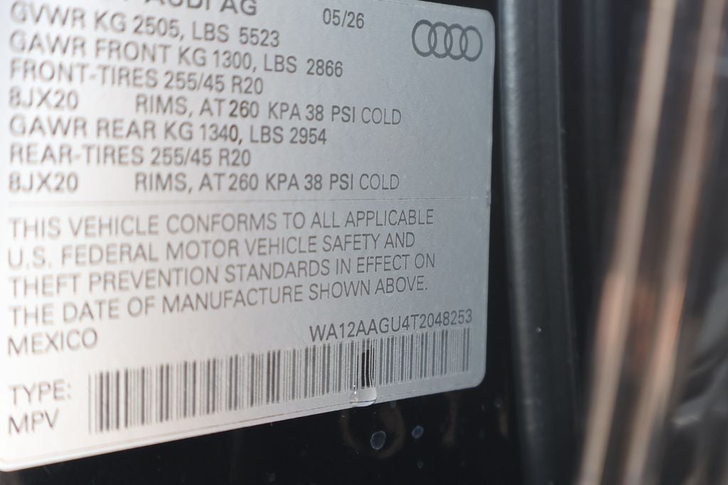 2026 Audi Q5 2.0T Premium Plus quattro
