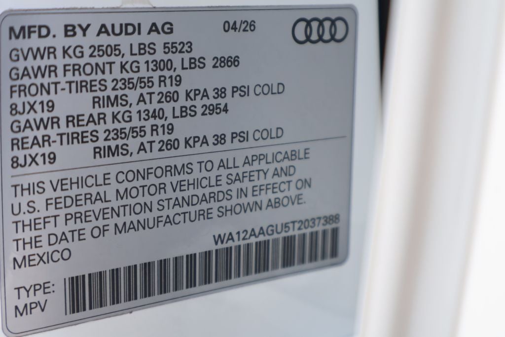 2026 Audi Q5 2.0T Premium Plus quattro